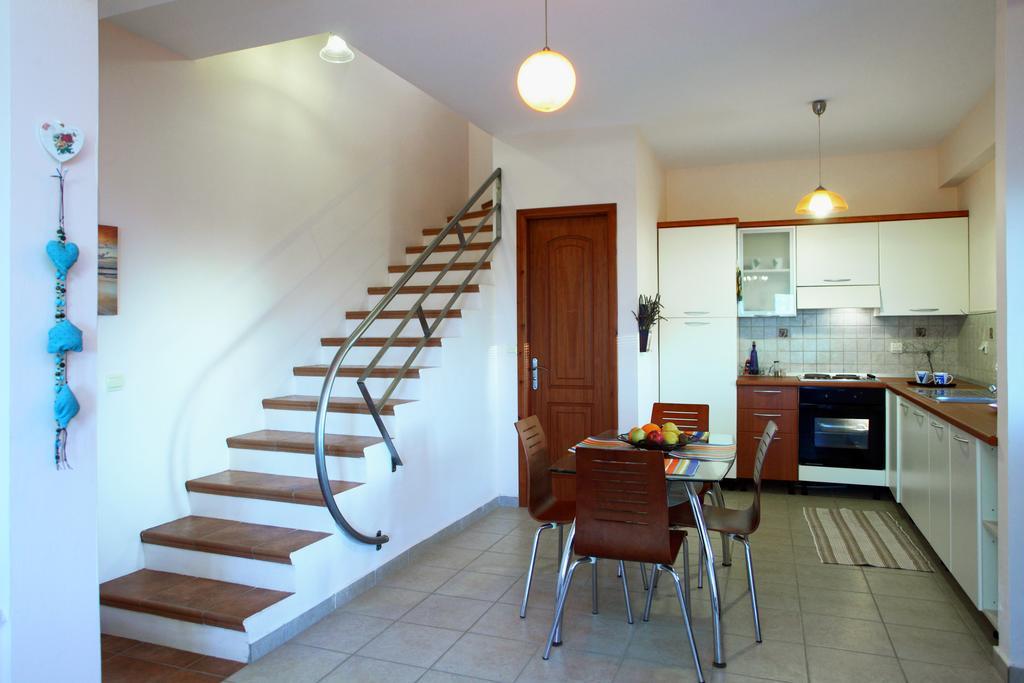 Orizzonte Apartments Lefkada Apolpaina Exteriör bild